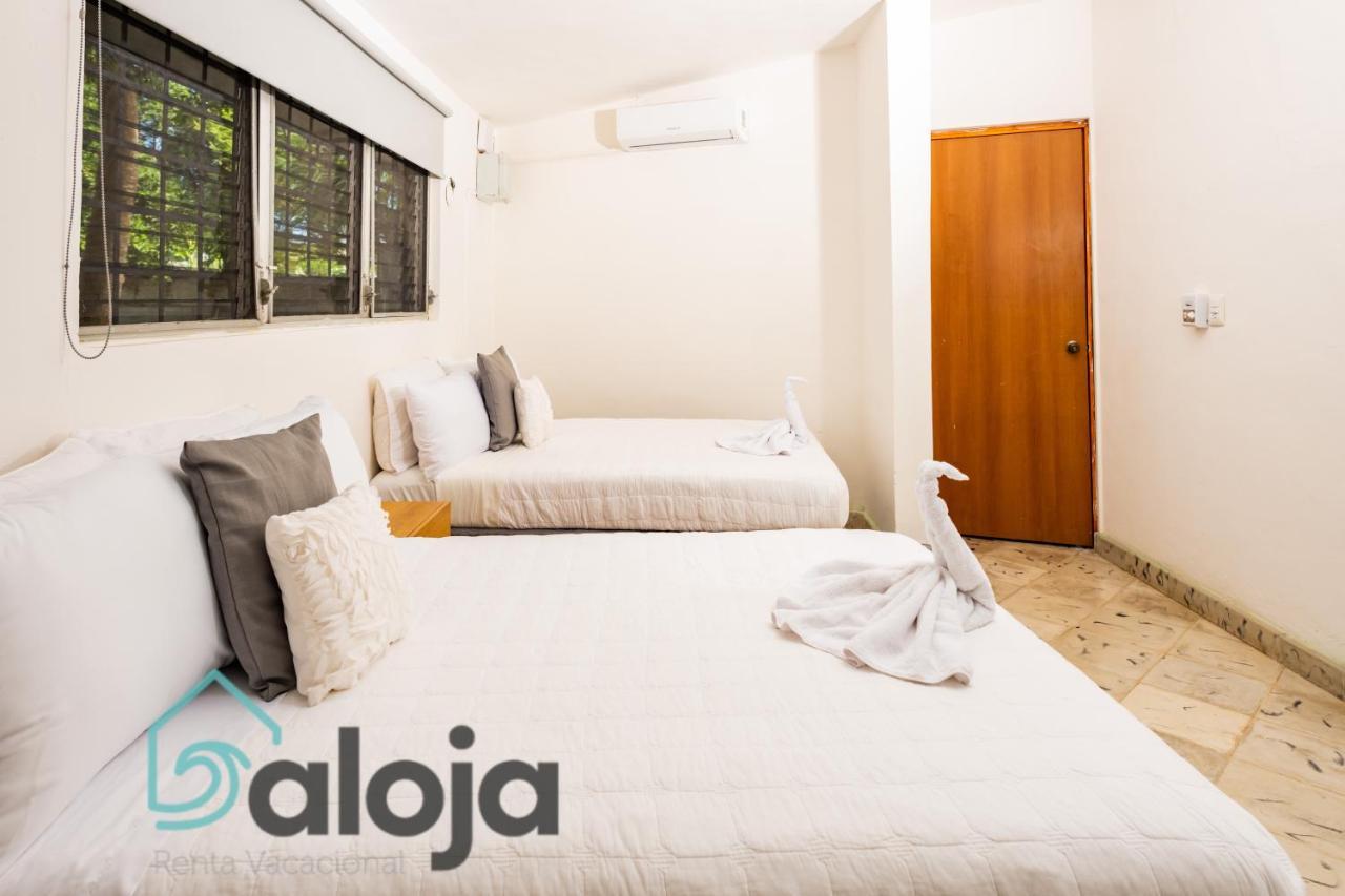Villa Xtohil With Private Access To The Magic 7 Colors Lagoon Bacalar Esterno foto