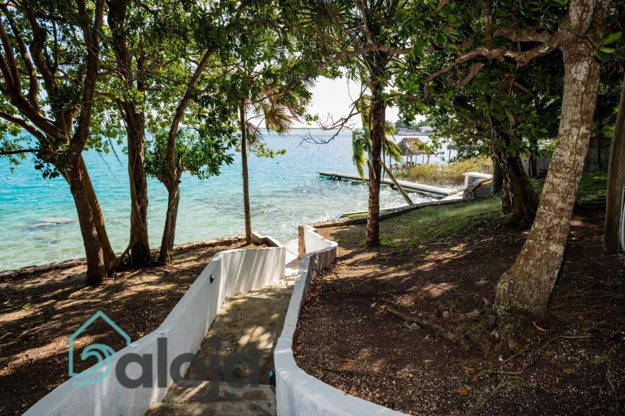 Villa Xtohil With Private Access To The Magic 7 Colors Lagoon Bacalar Esterno foto