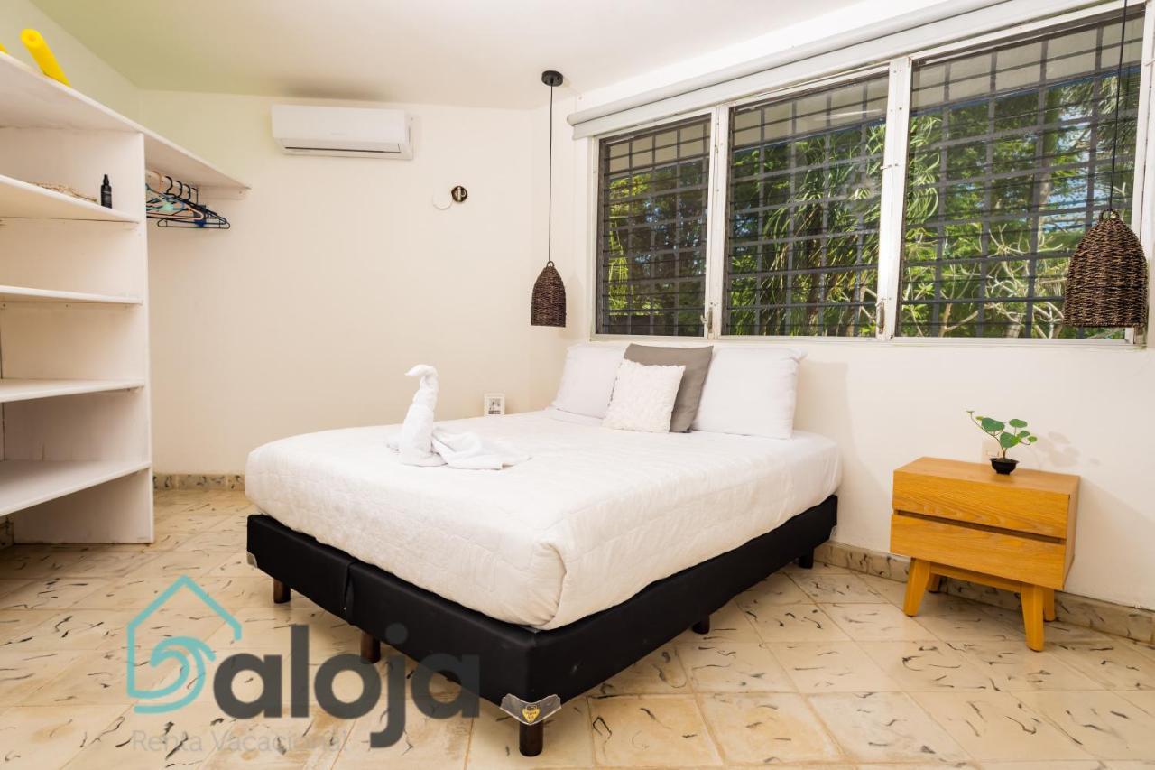 Villa Xtohil With Private Access To The Magic 7 Colors Lagoon Bacalar Esterno foto
