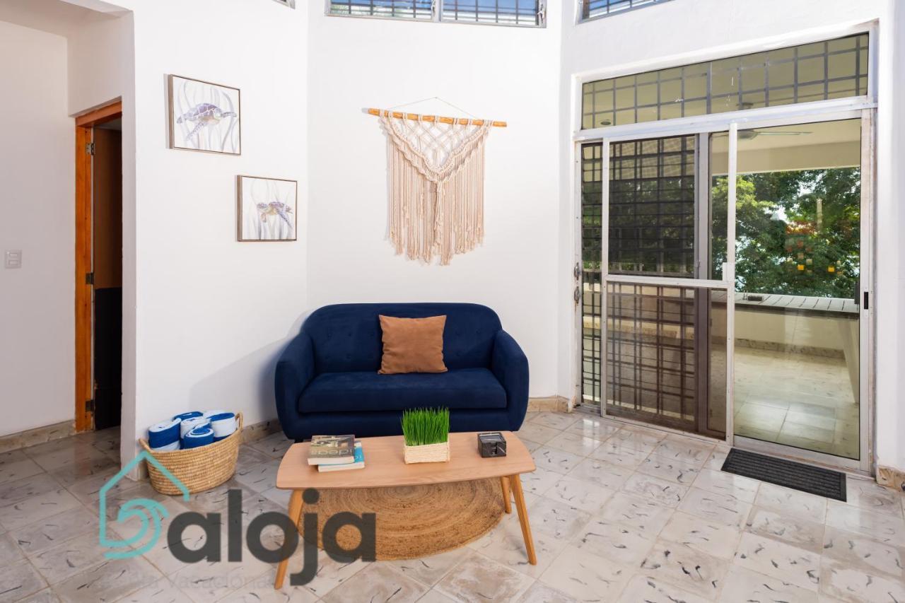 Villa Xtohil With Private Access To The Magic 7 Colors Lagoon Bacalar Esterno foto